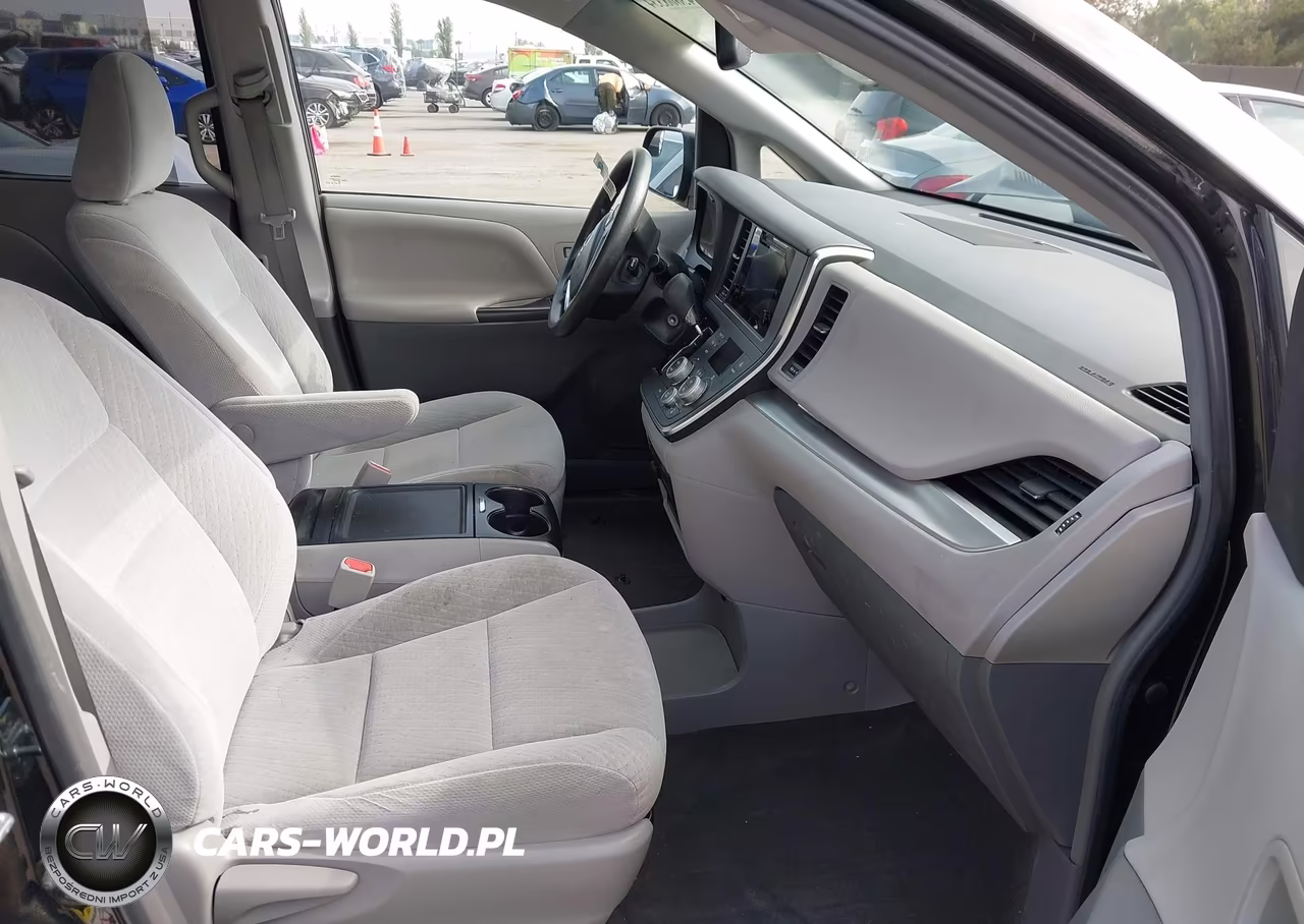 2016 Toyota Sienna Le 8 Passenger VIN:5TDKK3DC5GS750266 - 5