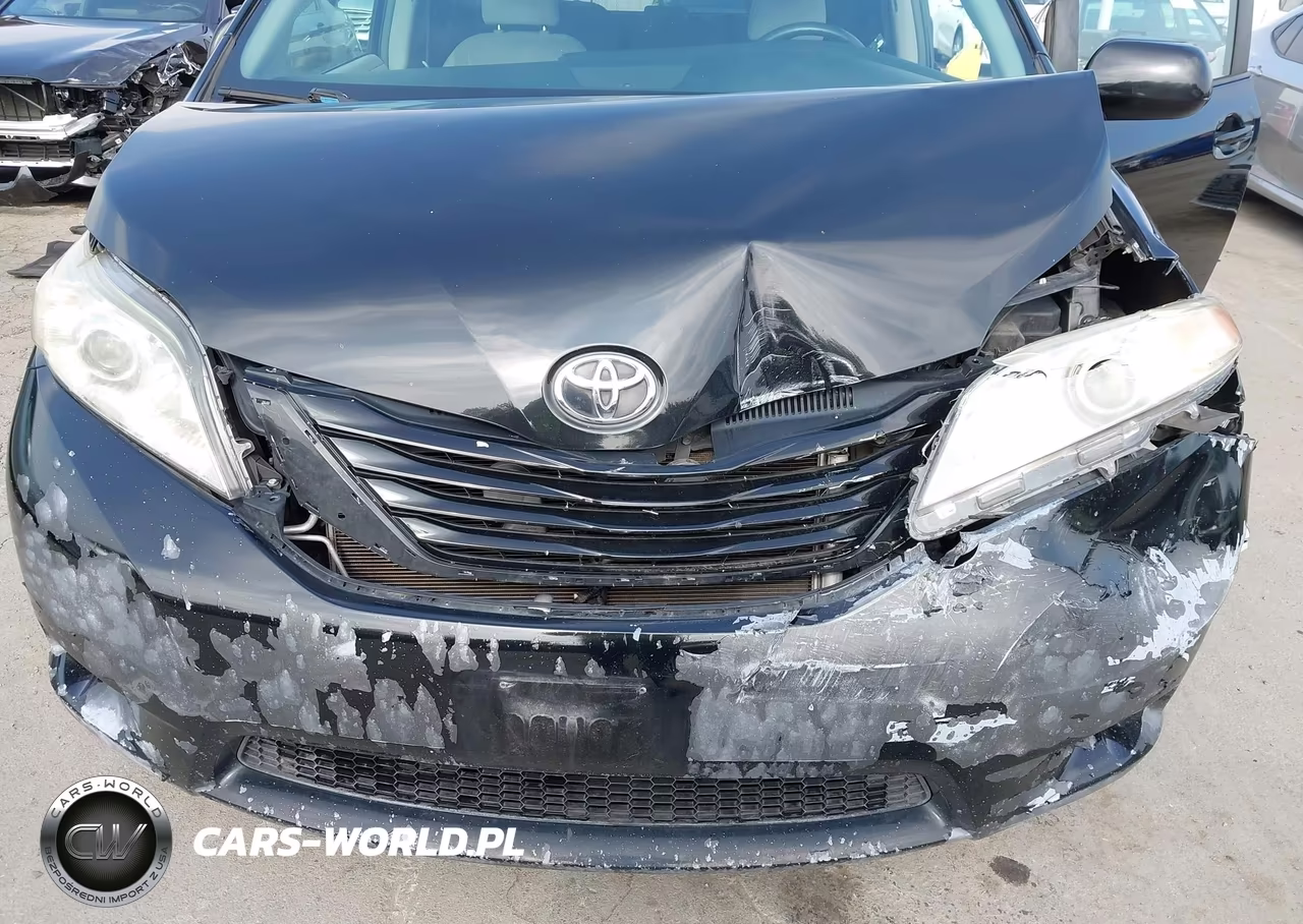 2016 Toyota Sienna Le 8 Passenger VIN:5TDKK3DC5GS750266 - 6