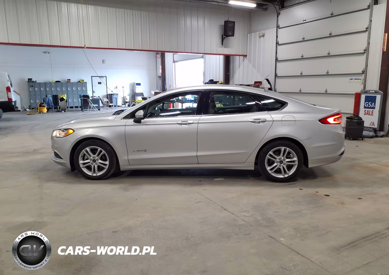 2018 Ford Fusion Hybrid S VIN:3FA6P0UU9JR271584 - 14