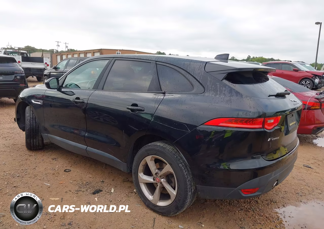 2017 Jaguar F-Pace 35T Premium VIN:SADCJ2BV6HA489366 - 3