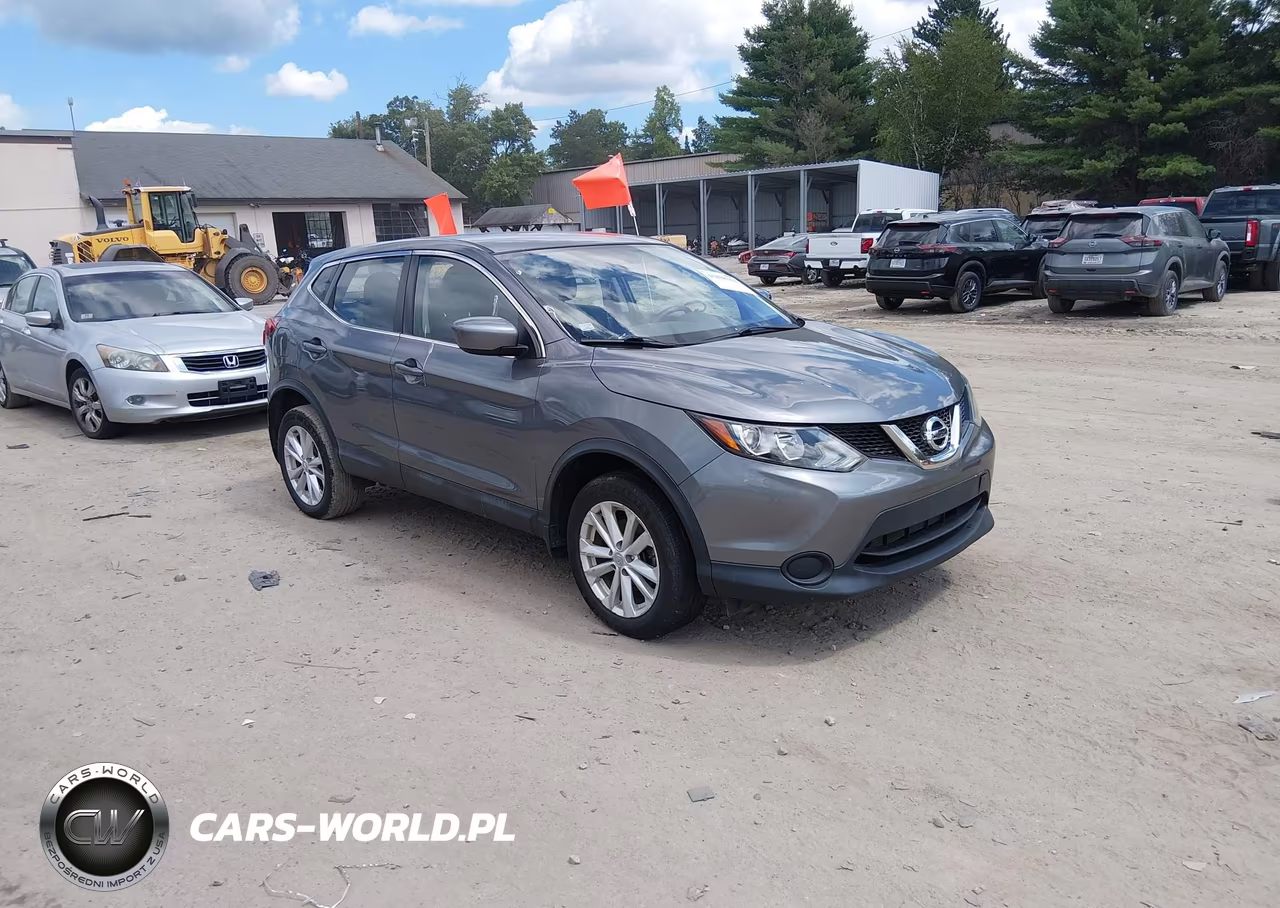 2017 Nissan Rogue Sport S