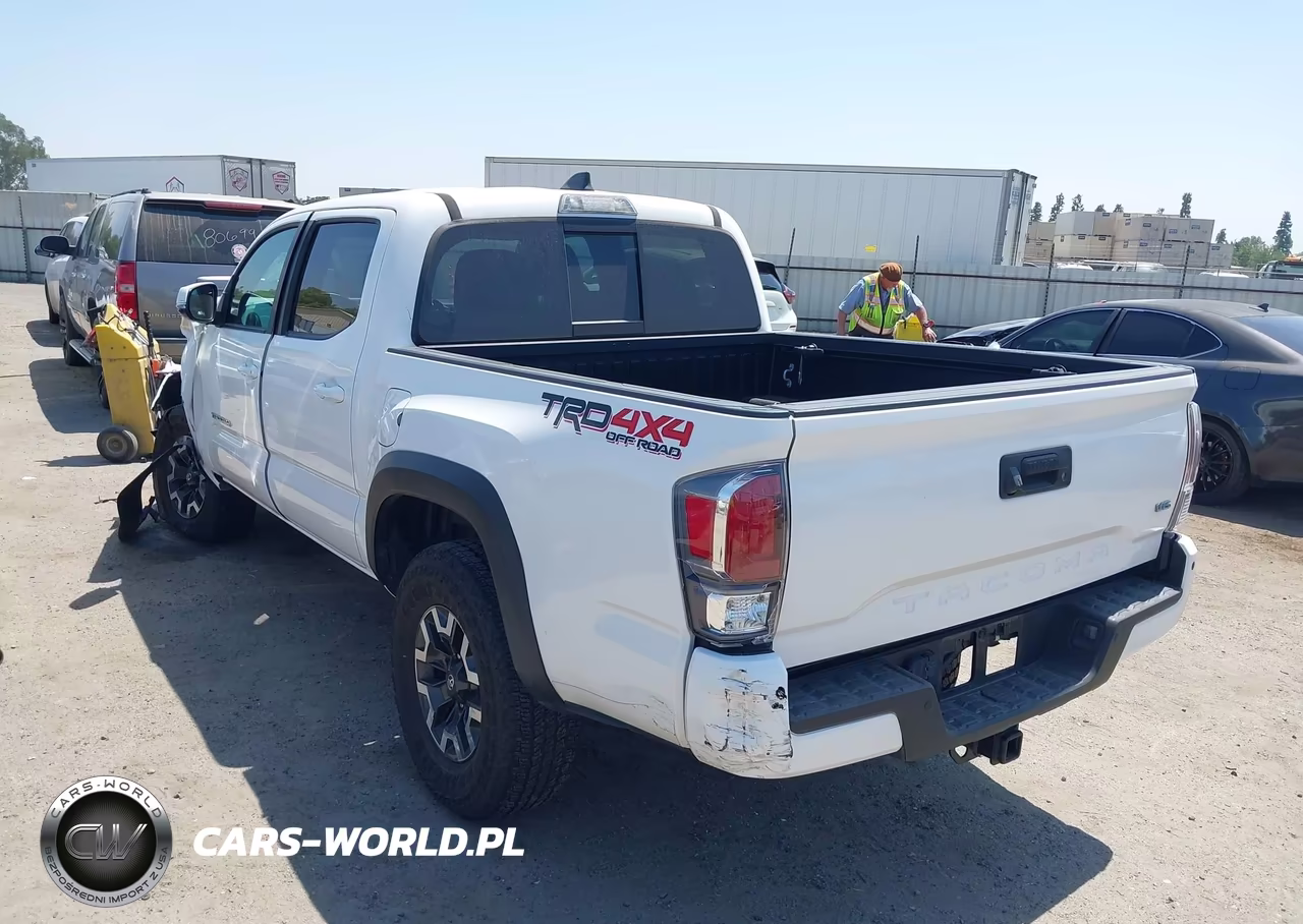 2023 Toyota Tacoma Trd Off Road VIN:3TYCZ5AN4PT146861 - 3