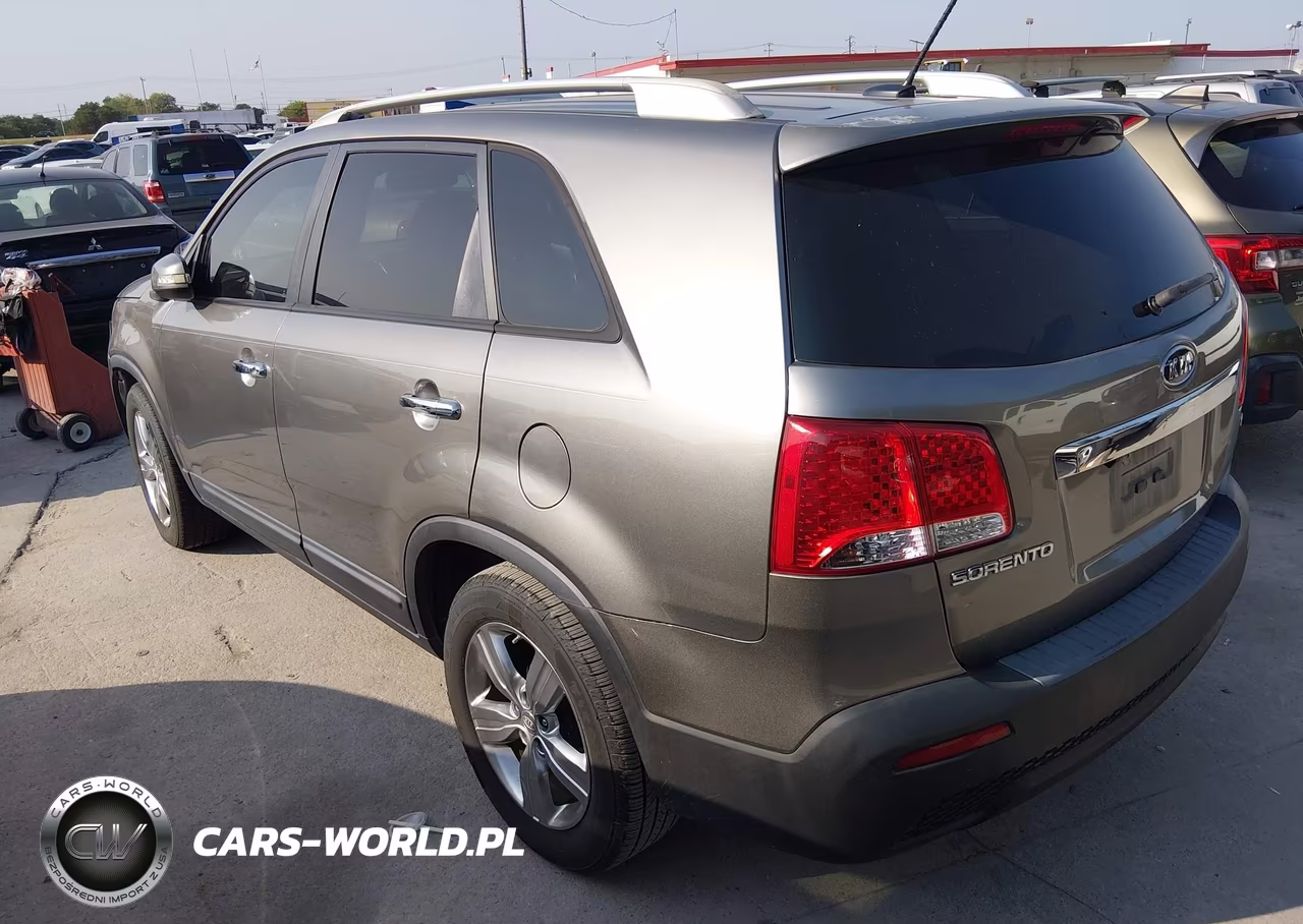 2013 Kia Sorento Ex VIN:5XYKU3A64DG332282 - 3