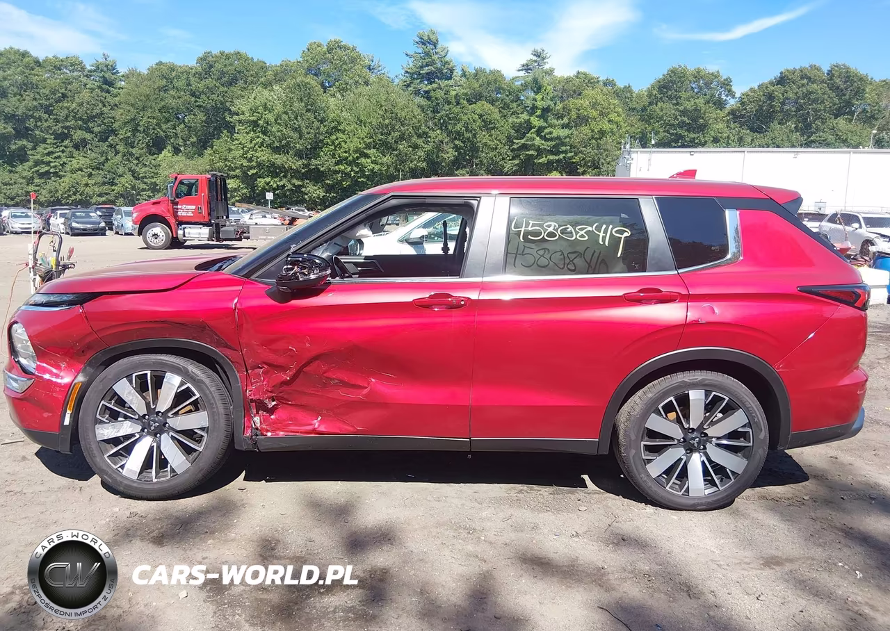 2026 Mitsubishi Outlander VIN:JA4J3VAB3TZ031908 - 14