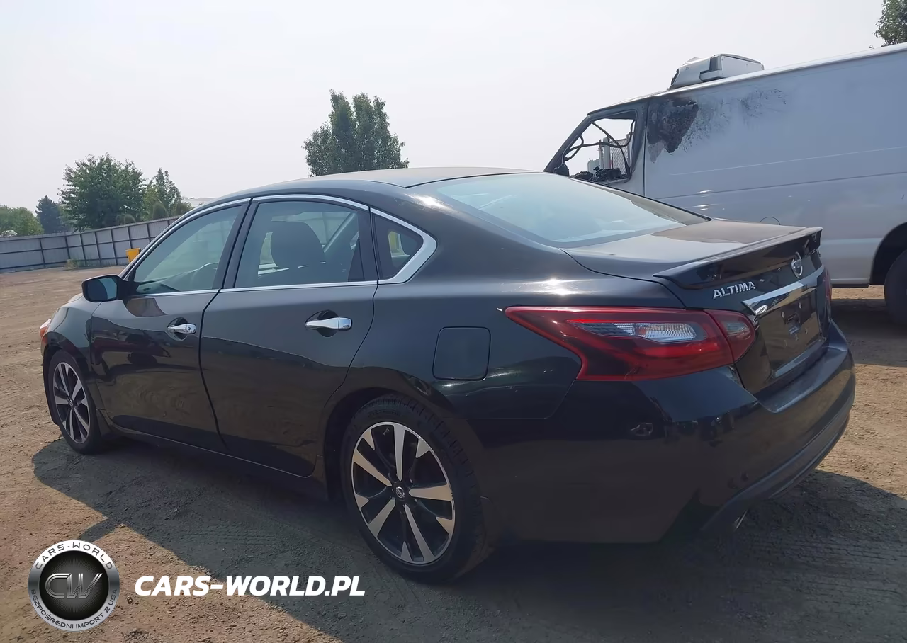 2018 Nissan Altima 2.5 Sr VIN:1N4AL3AP1JC263029 - 14