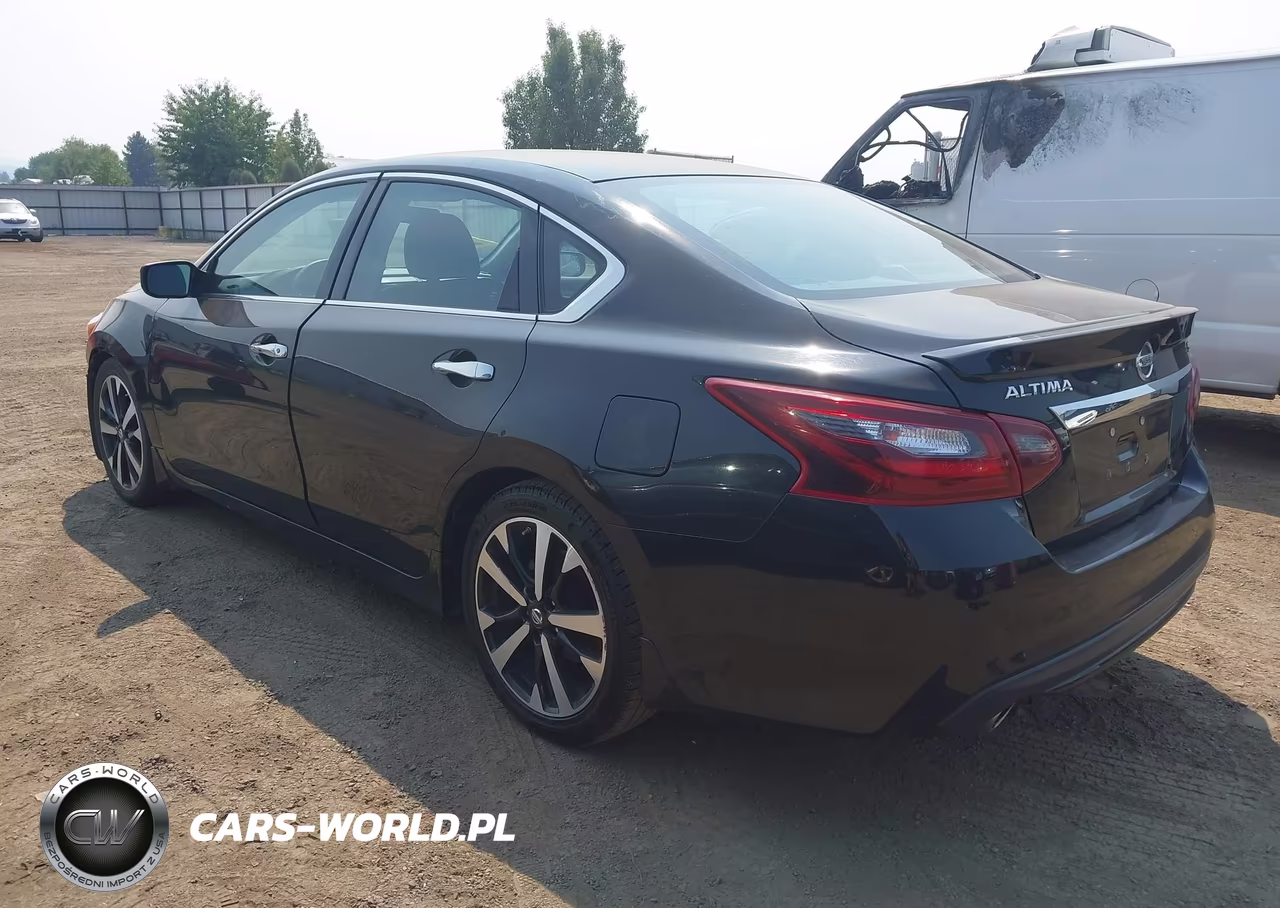 2018 Nissan Altima 2.5 Sr VIN:1N4AL3AP1JC263029 - 3