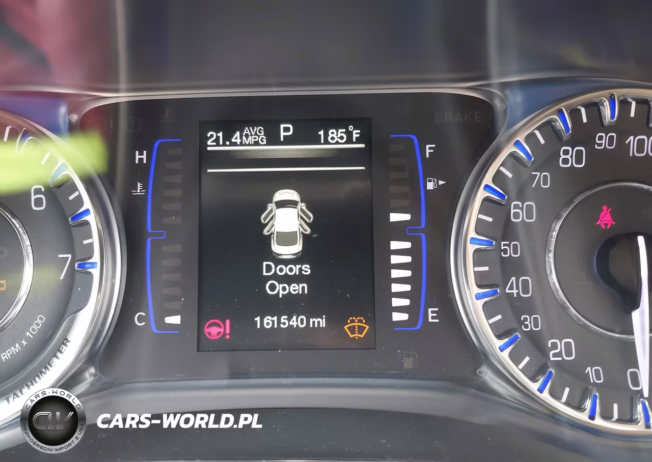 2015 Chrysler 200 Limited VIN:1C3CCCAB0FN588388 - 16