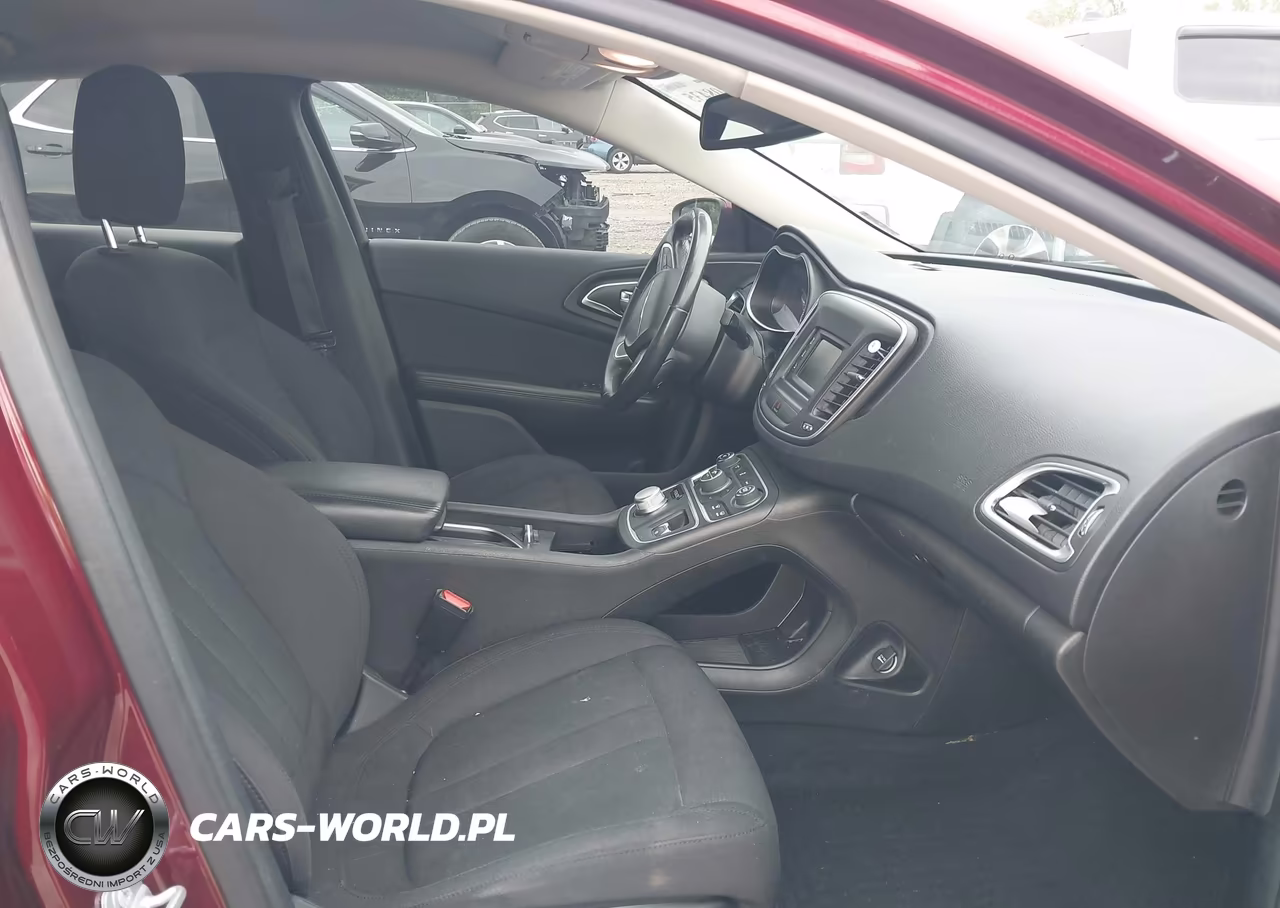 2015 Chrysler 200 Limited VIN:1C3CCCAB0FN588388 - 5