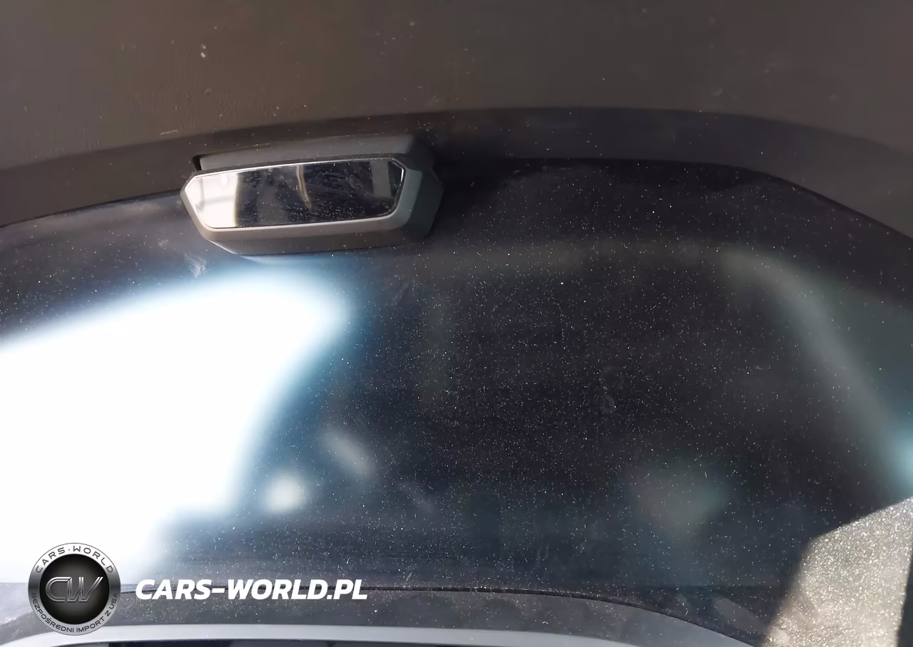 2020 BMW M8 Competition VIN:WBSAE0C00LCD15431 - 7