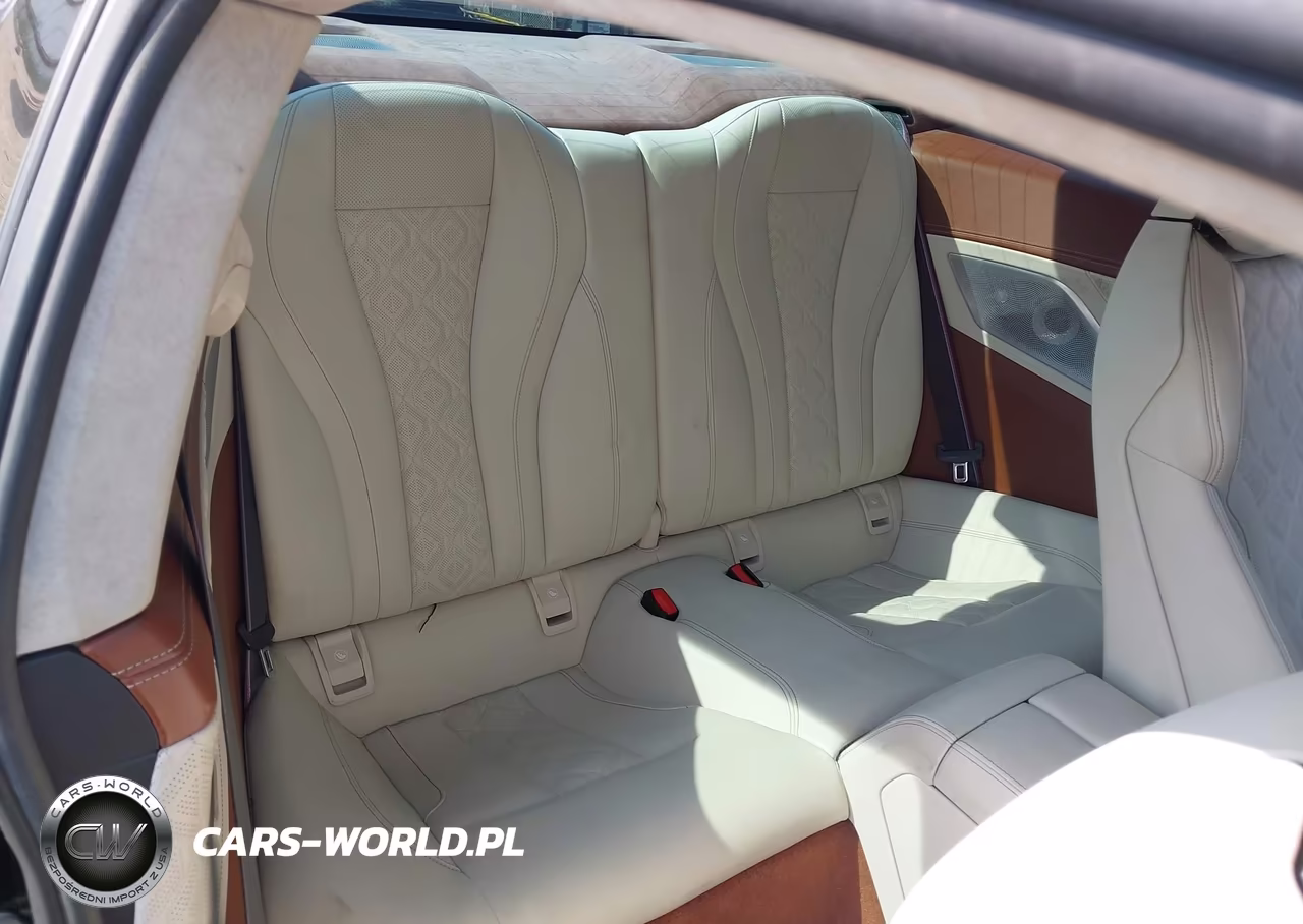 2020 BMW M8 Competition VIN:WBSAE0C00LCD15431 - 8