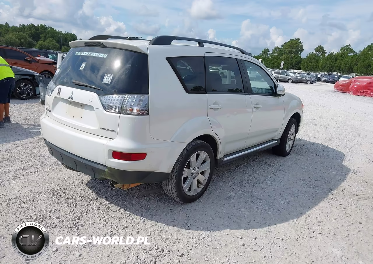 2013 Mitsubishi Outlander Se VIN:JA4AS3AW5DU006498 - 4