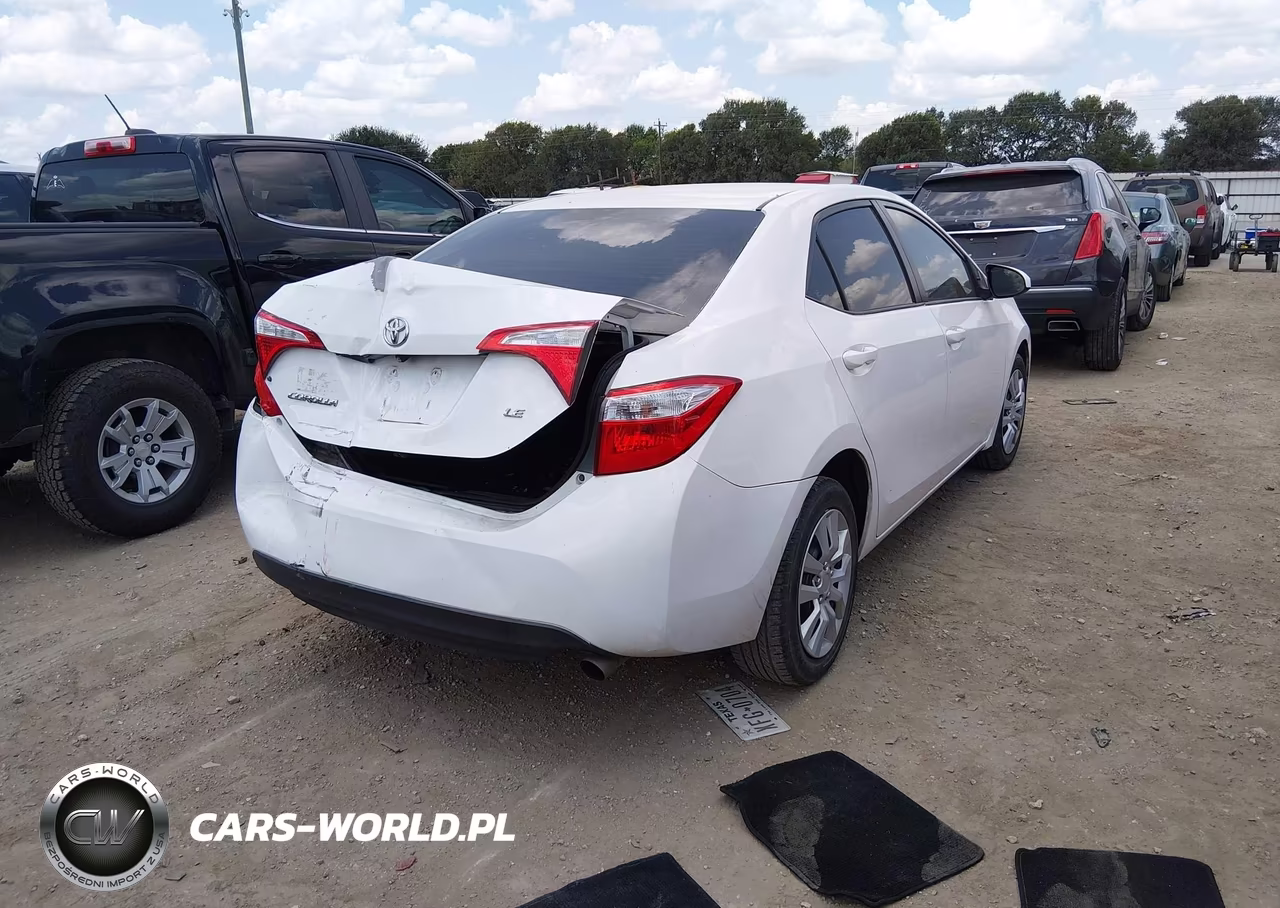 2016 Toyota Corolla L VIN:5YFBURHE0GP431696 - 4