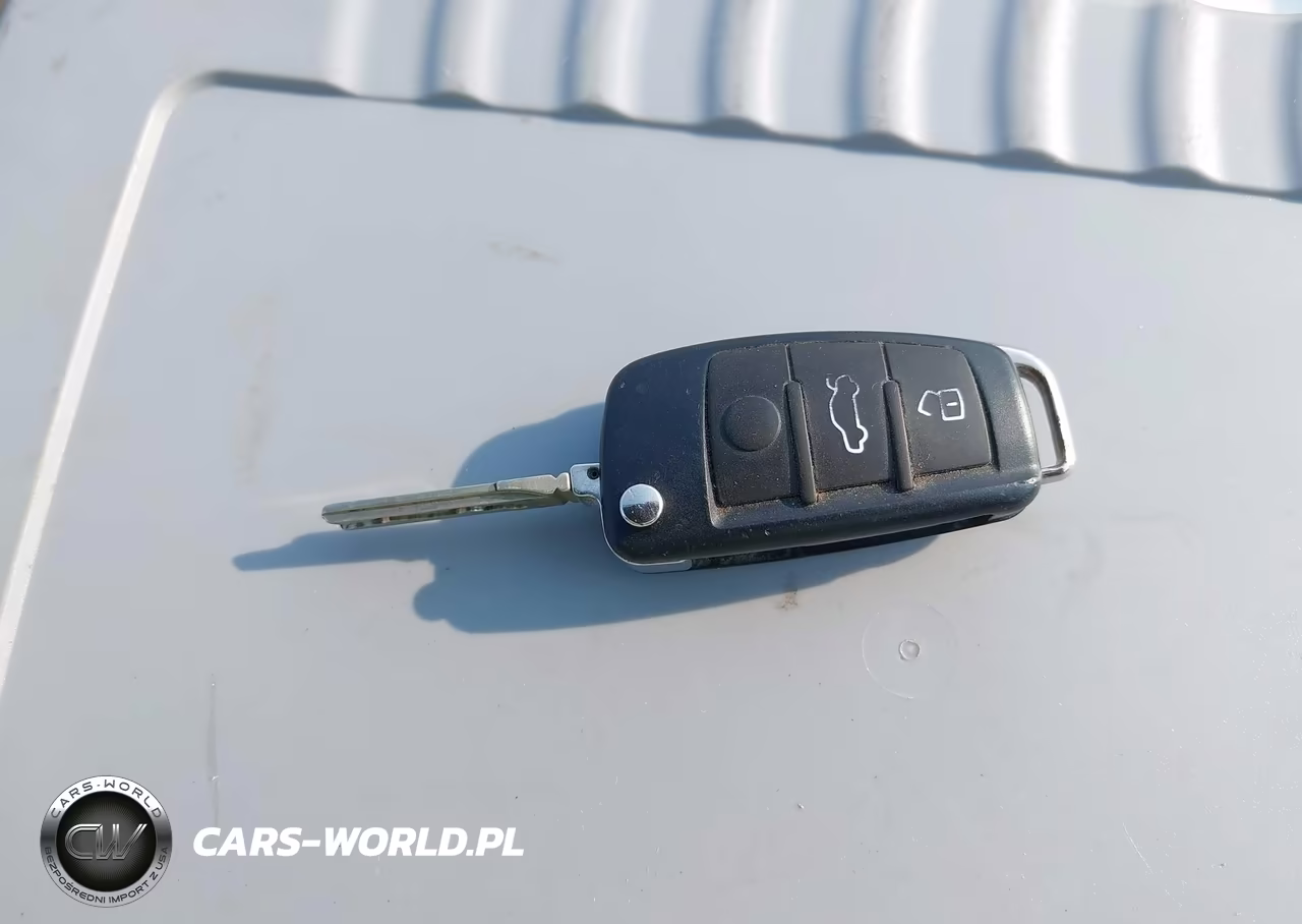 2011 Audi A3 2.0T Premium VIN:WAUKEAFM7BA091708 - 11