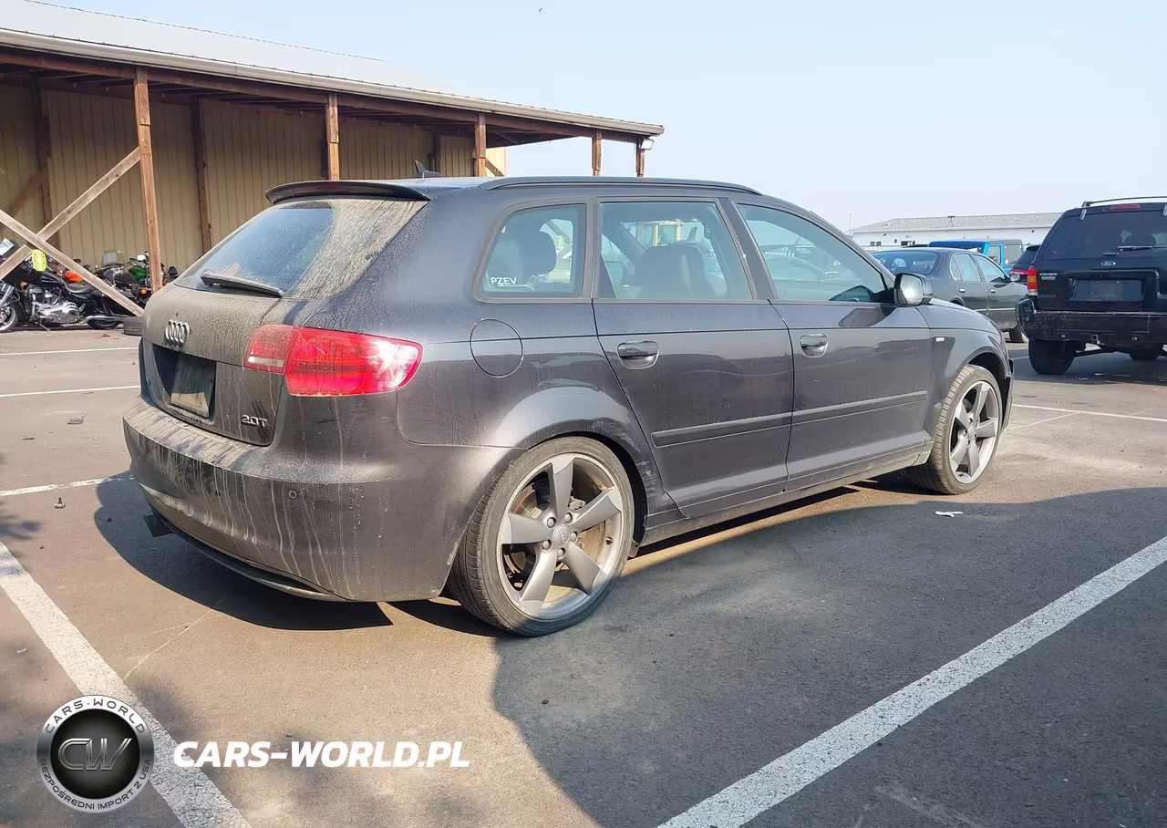 2011 Audi A3 2.0T Premium VIN:WAUKEAFM7BA091708 - 4