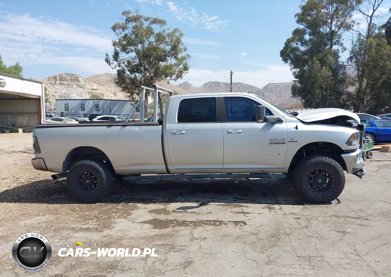2016 Ram 2500 Big Horn VIN:3C6UR5JL1GG369072 - 13