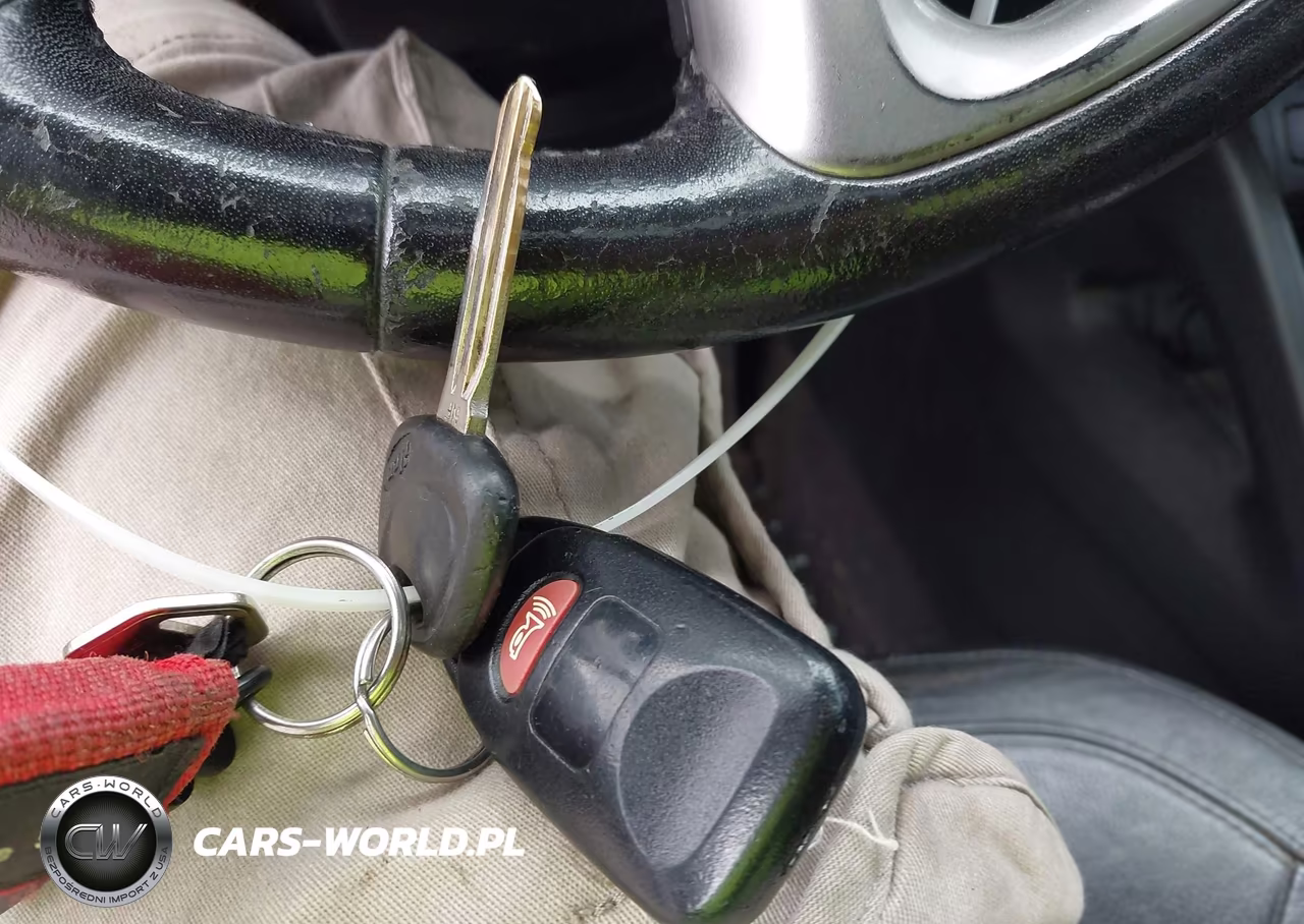 2010 Hyundai Tucson Limited VIN:KM8JUCAC7AU073097 - 11