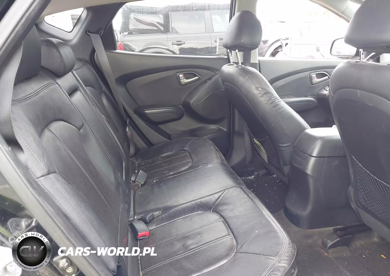 2010 Hyundai Tucson Limited VIN:KM8JUCAC7AU073097 - 8