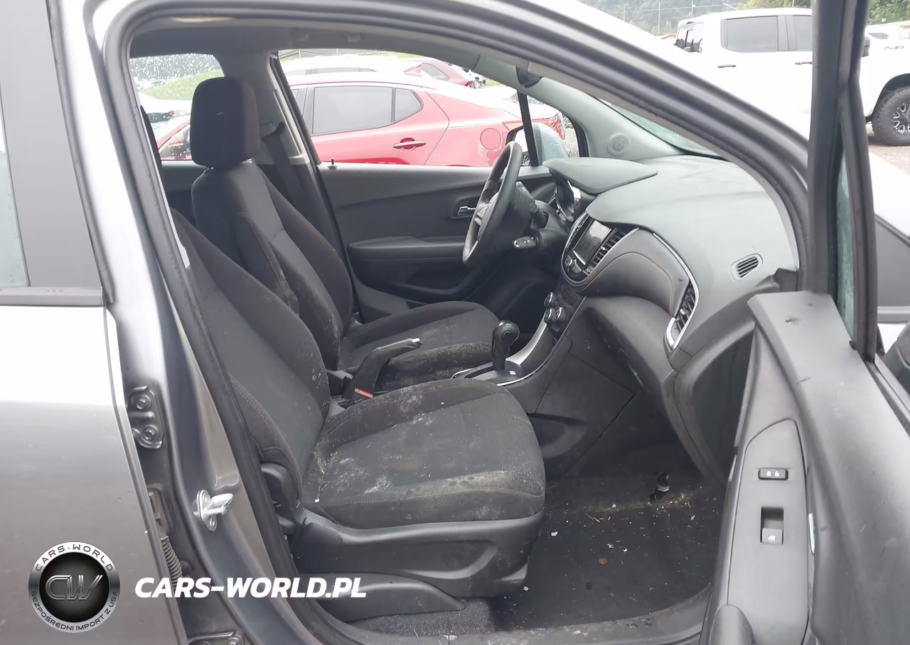 2020 Chevrolet Trax Fwd Ls VIN:3GNCJKSB6LL158930 - 5