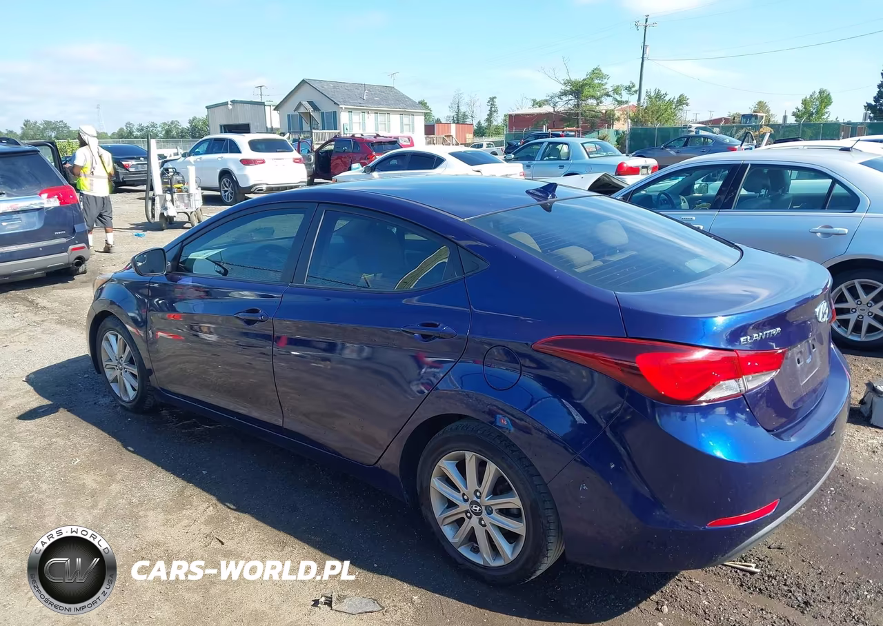 2014 Hyundai Elantra Se VIN:5NPDH4AE6EH510603 - 3