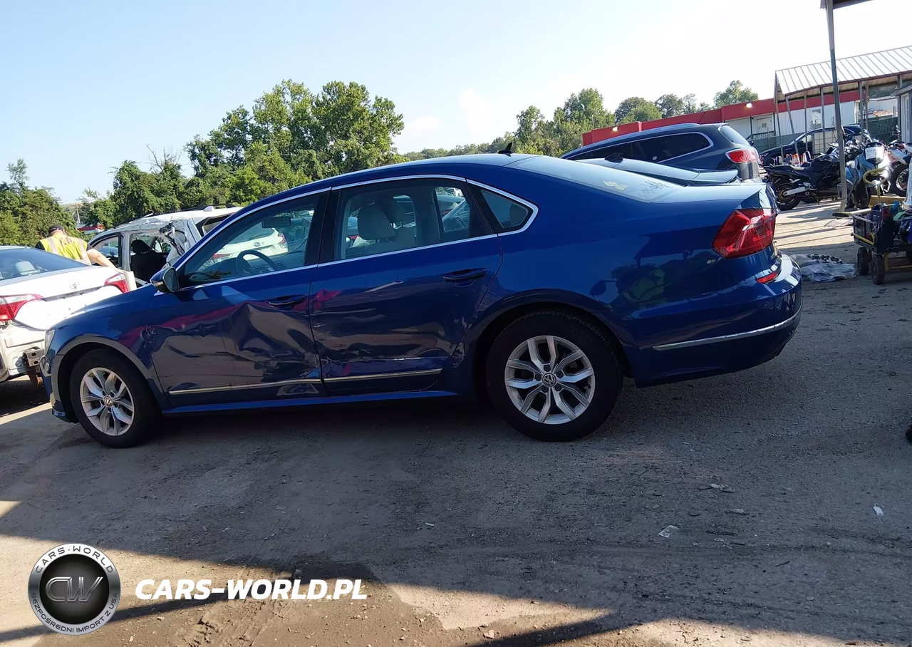 2016 Volkswagen Passat 1.8T S VIN:1VWAT7A32GC025680 - 14