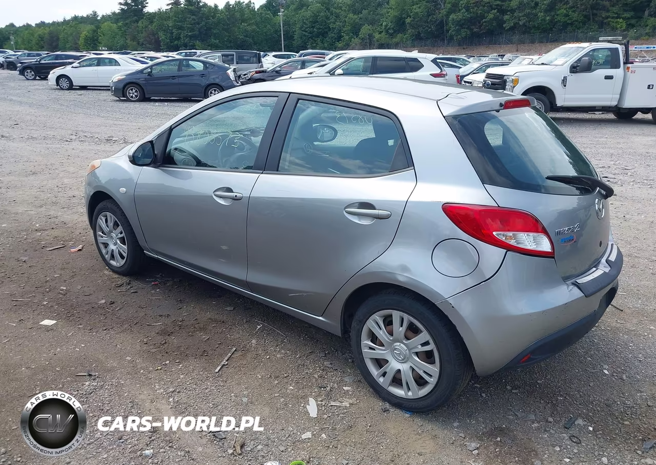 2012 Mazda Mazda2 Sport VIN:JM1DE1KZ1C0137036 - 3
