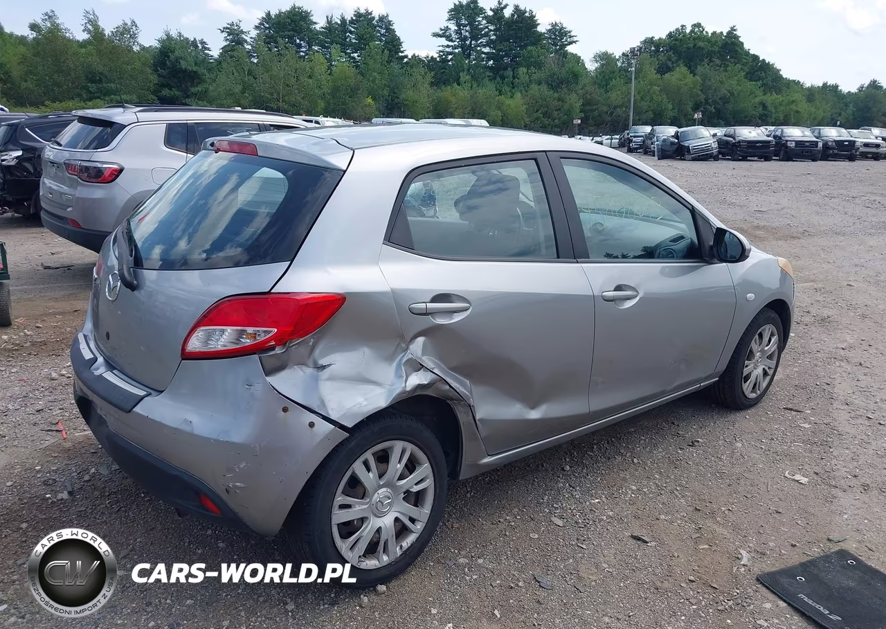 2012 Mazda Mazda2 Sport VIN:JM1DE1KZ1C0137036 - 4