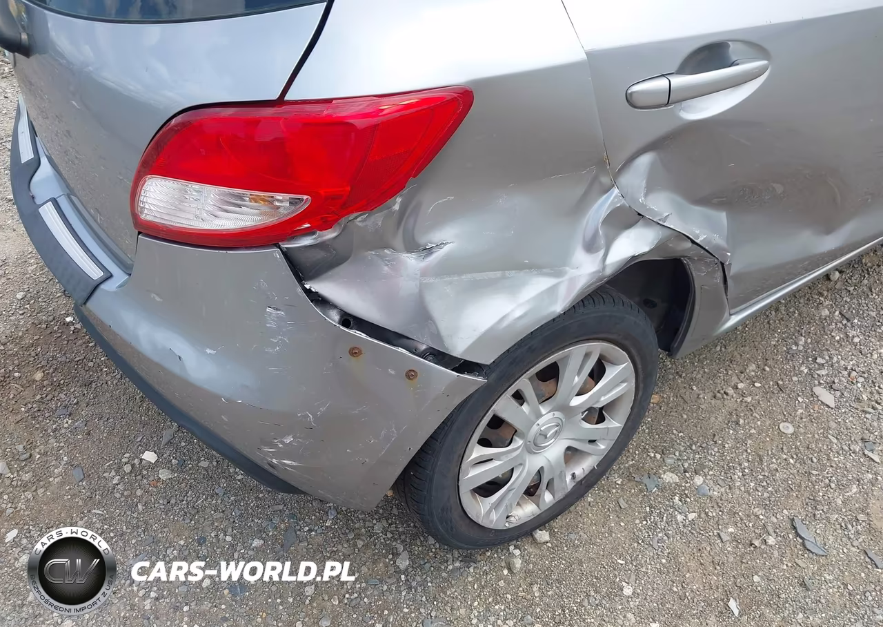 2012 Mazda Mazda2 Sport VIN:JM1DE1KZ1C0137036 - 6