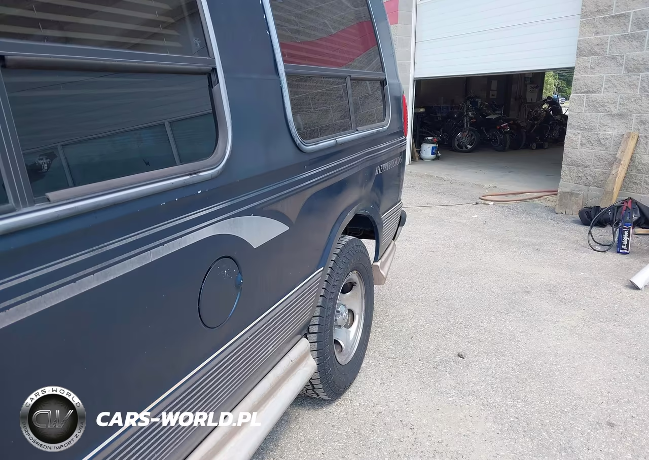 1999 Dodge Ram Van 1500 Commercial-Conversion VIN:2B6HB11Y1XK566916 - 19