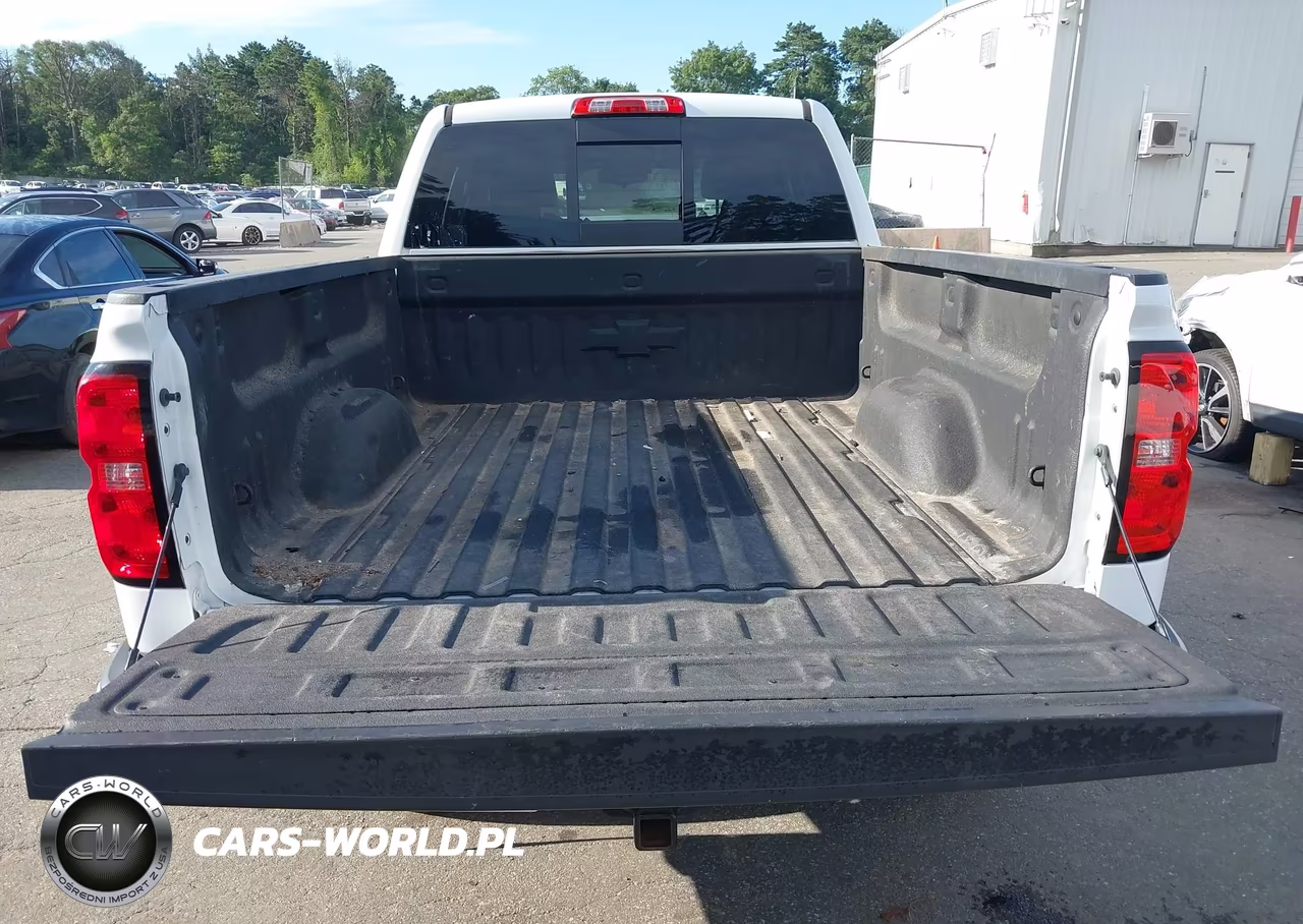 2018 Chevrolet Silverado 1500 2Lt VIN:1GCVKRECXJZ343337 - 18