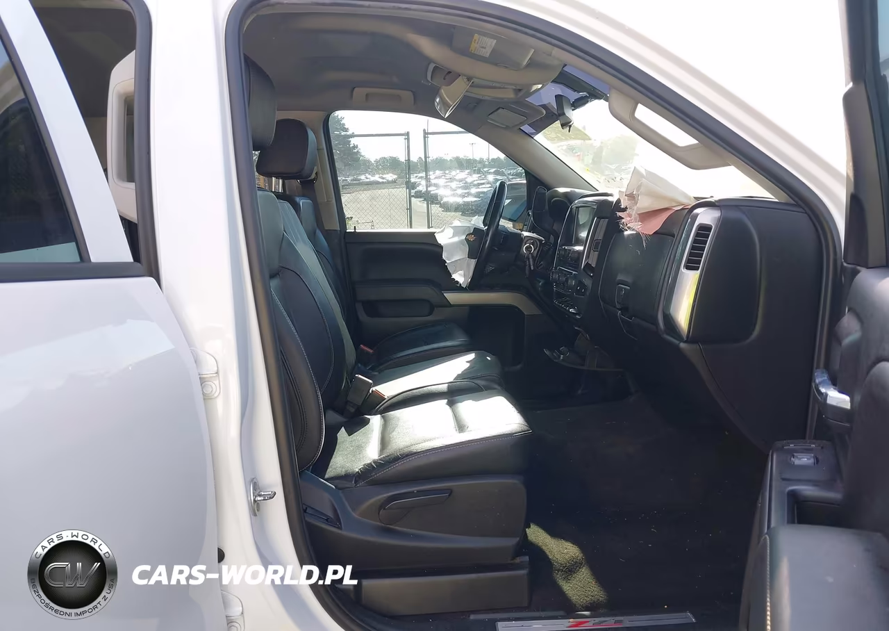2018 Chevrolet Silverado 1500 2Lt VIN:1GCVKRECXJZ343337 - 5