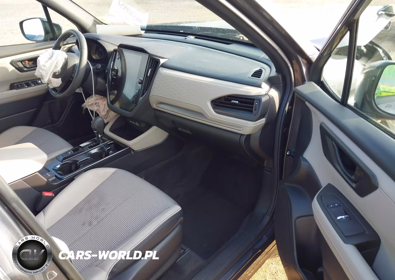 2026 Subaru Forester Premium VIN:4S4SLDD63T3034213 - 5