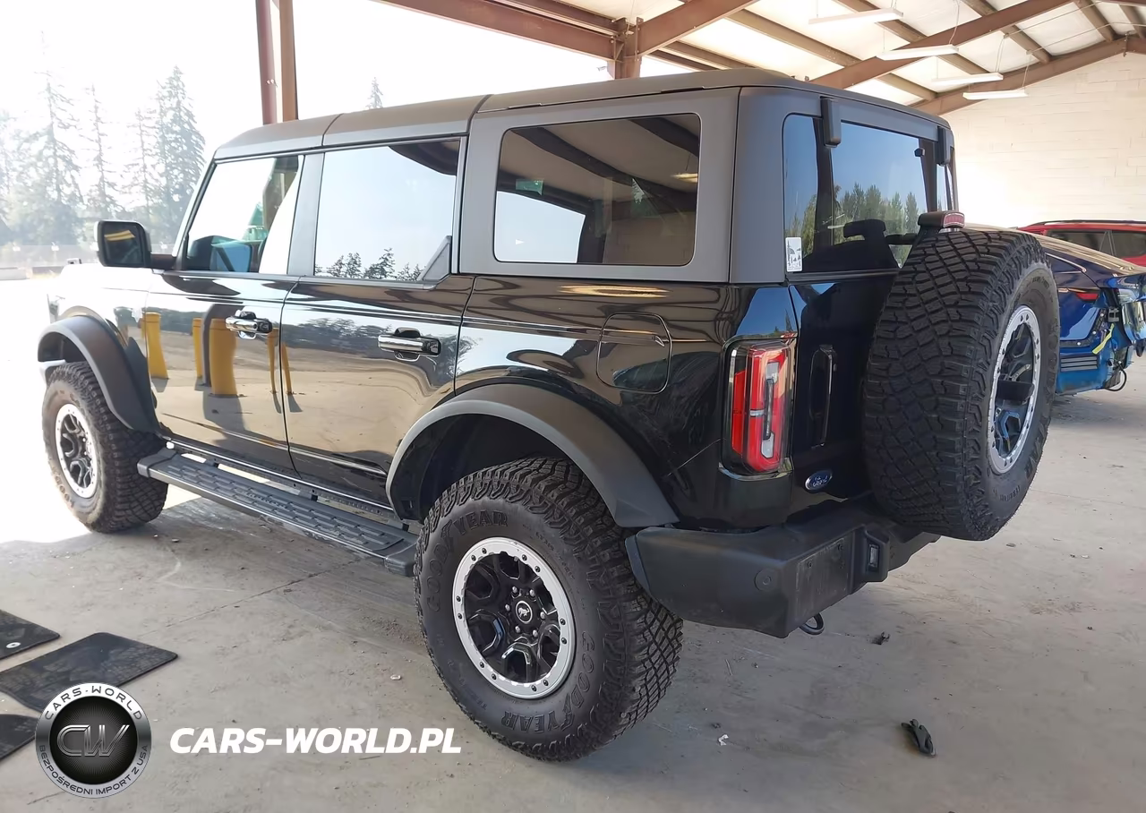 2024 Ford Bronco Outer Banks VIN:1FMDE8BH8RLB24822 - 3