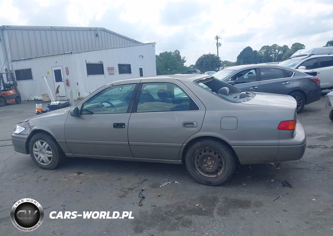 2001 Toyota Camry Le VIN:4T1BG22K21U029195 - 14
