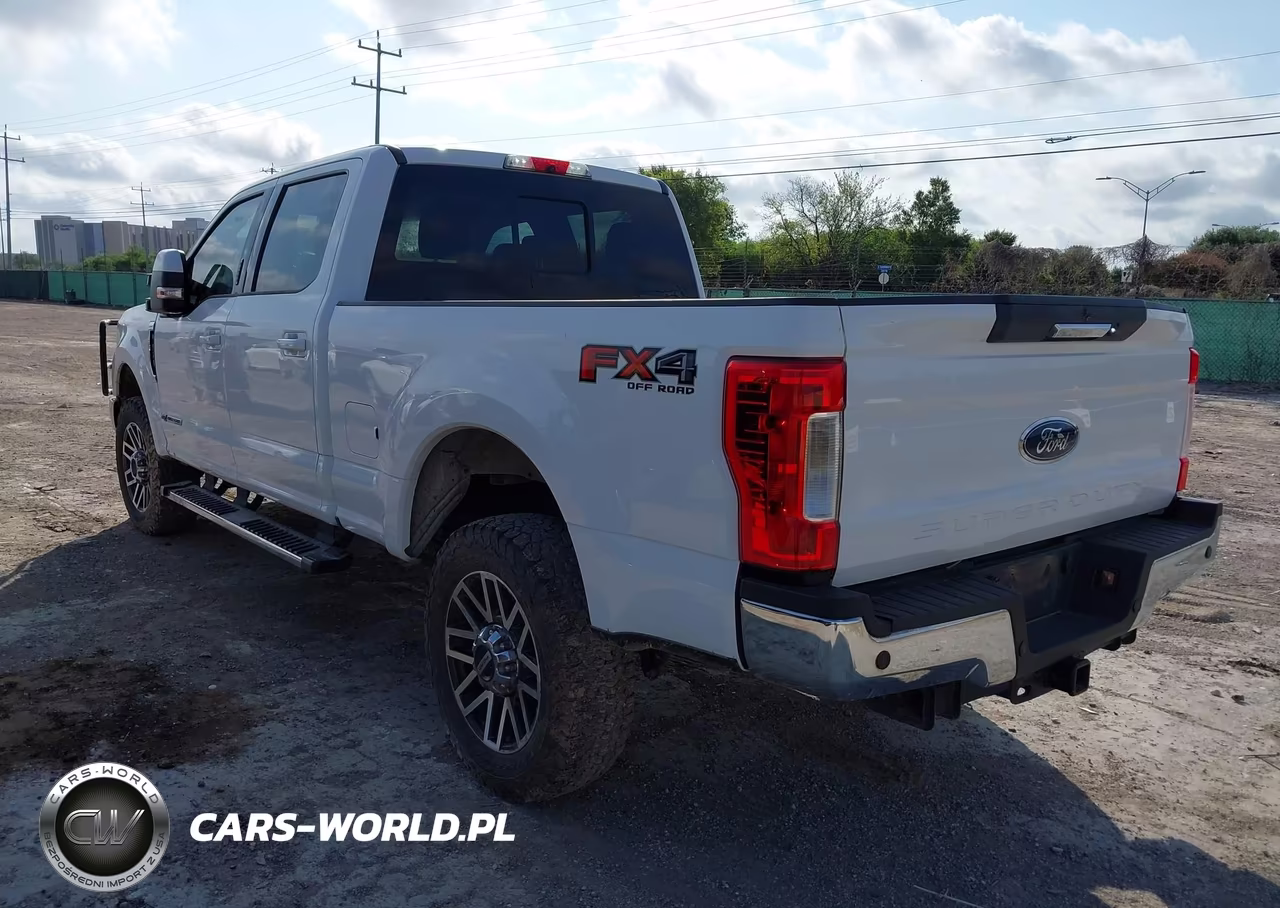 2019 Ford F-250 Lariat VIN:1FT7W2BT8KEG38762 - 3