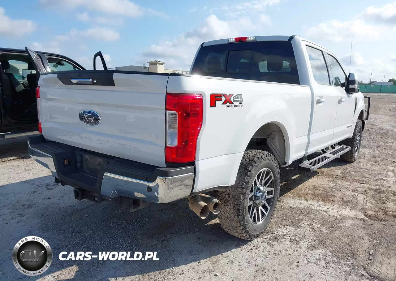 2019 Ford F-250 Lariat VIN:1FT7W2BT8KEG38762 - 4