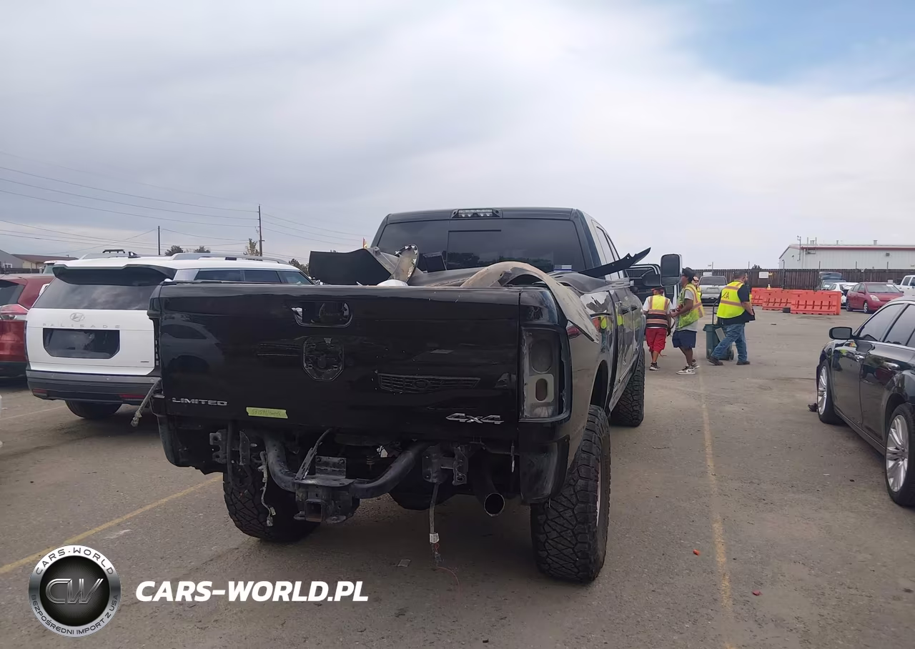 2020 Ram 2500 Limited 4X4 6'4 Box VIN:3C6UR5TL1LG173267 - 16