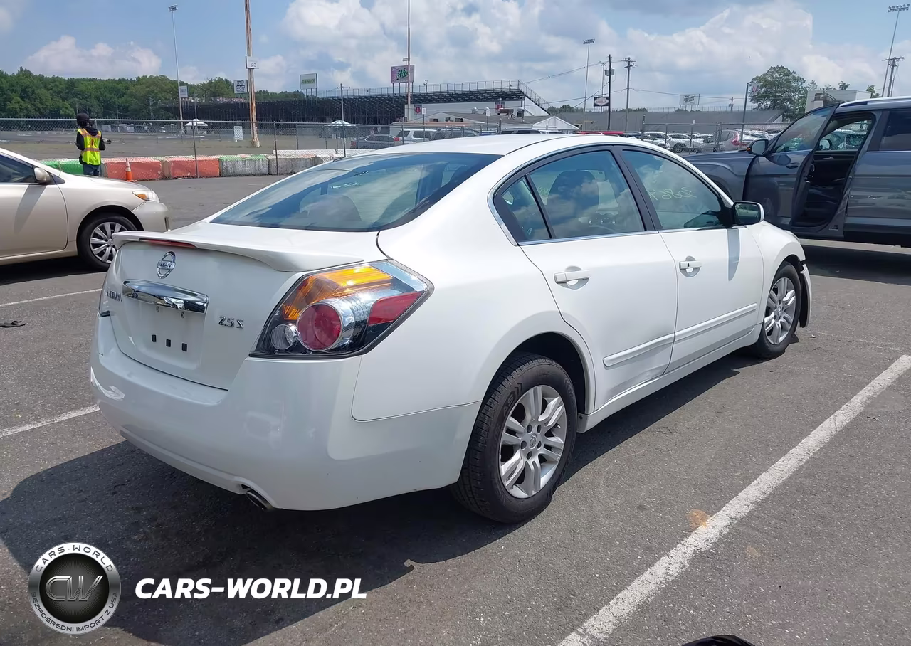 2012 Nissan Altima 2.5 S VIN:1N4AL2AP9CN533562 - 4