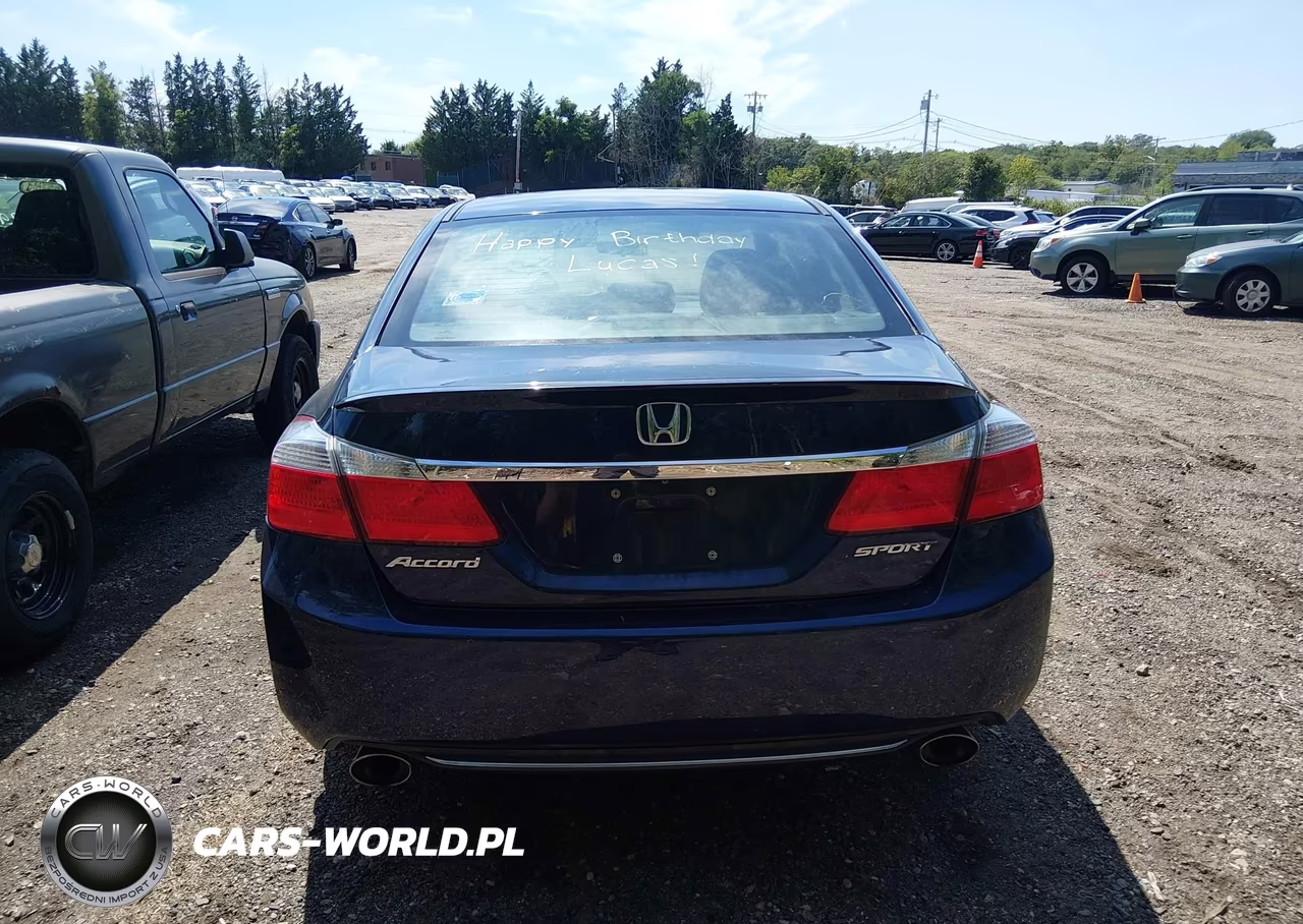 2015 Honda Accord Sport VIN:1HGCR2F54FA154068 - 16