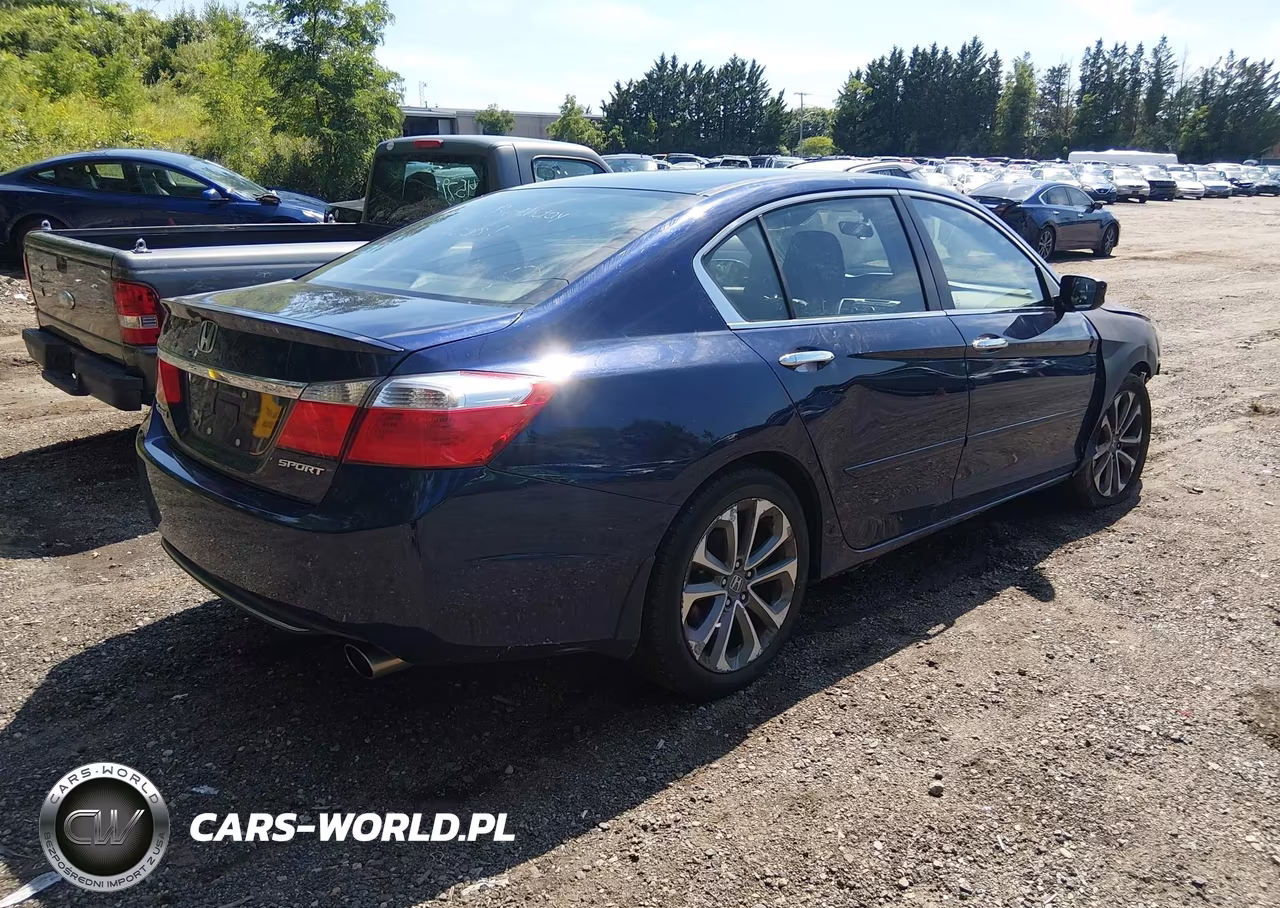 2015 Honda Accord Sport VIN:1HGCR2F54FA154068 - 4