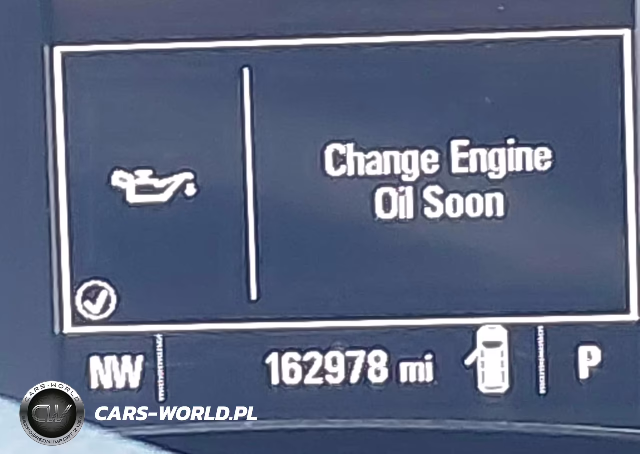 2019 Chevrolet Traverse Ls VIN:1GNERFKWXKJ182052 - 15