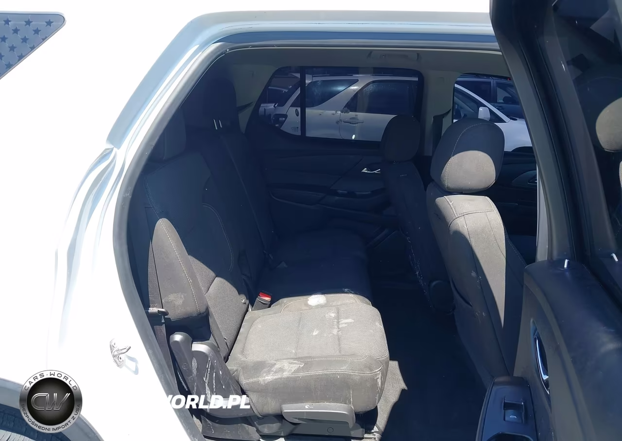 2019 Chevrolet Traverse Ls VIN:1GNERFKWXKJ182052 - 8