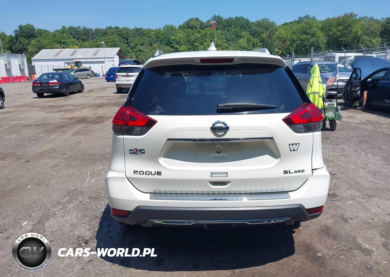 2017 Nissan Rogue Sl VIN:JN8AT2MVXHW251389 - 16