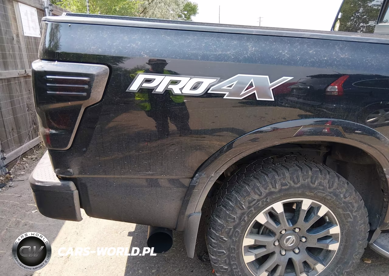 2019 Nissan Titan Xd Pro-4X Diesel VIN:1N6BA1F46KN522382 - 22