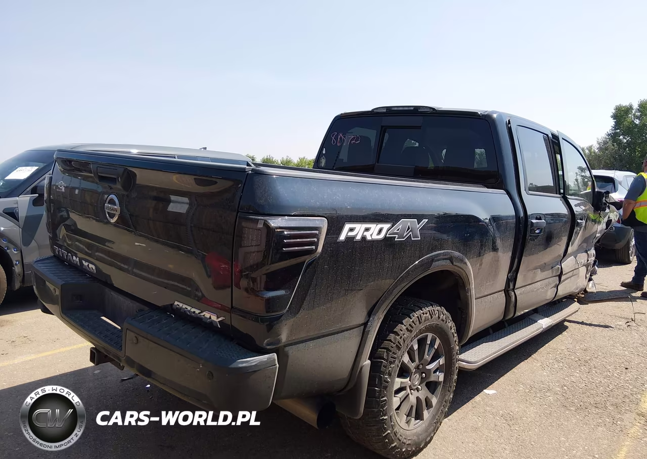2019 Nissan Titan Xd Pro-4X Diesel VIN:1N6BA1F46KN522382 - 4