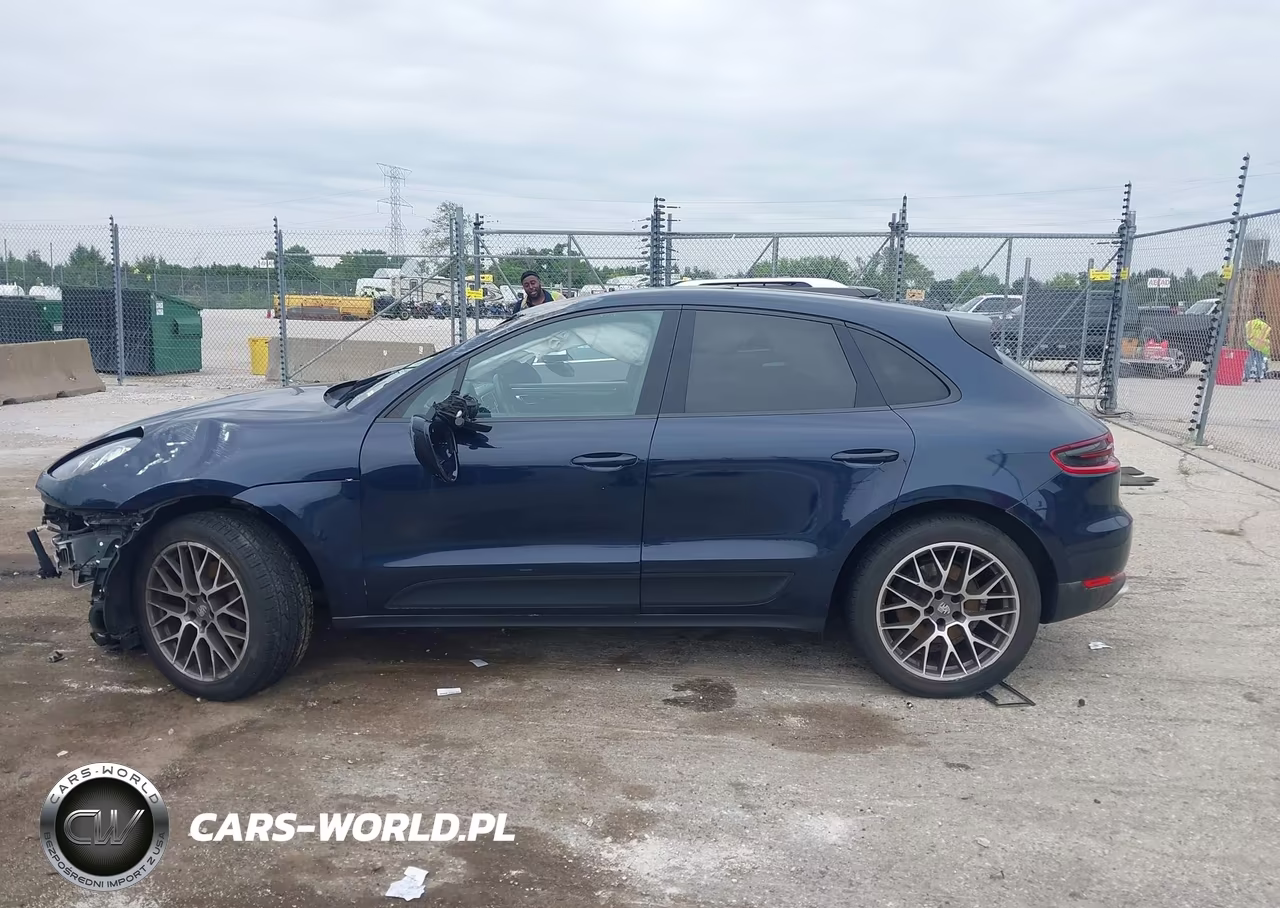 2018 Porsche Macan VIN:WP1AA2A50JLB08866 - 14