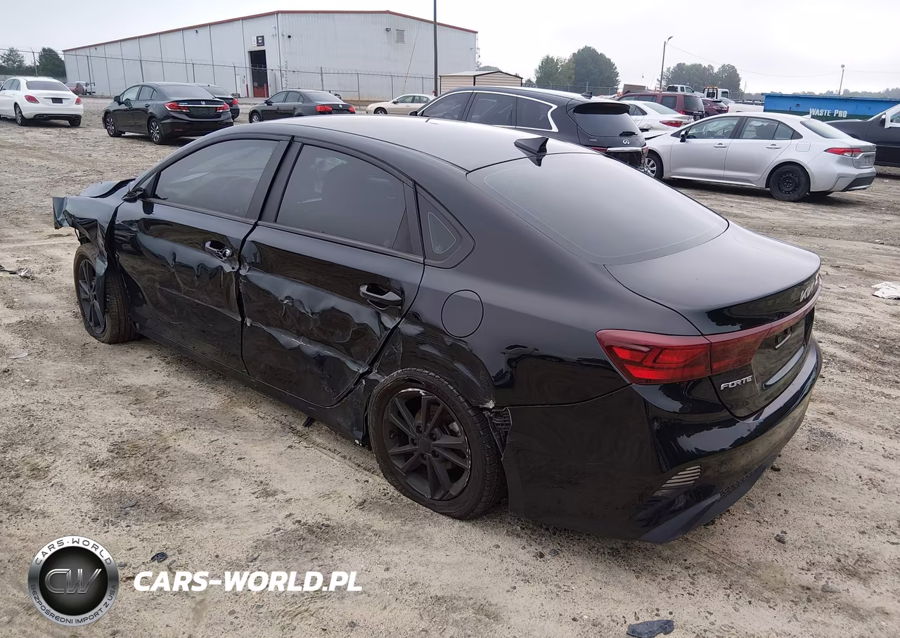 2024 Kia Forte Lxs VIN:3KPF24AD7RE760461 - 3