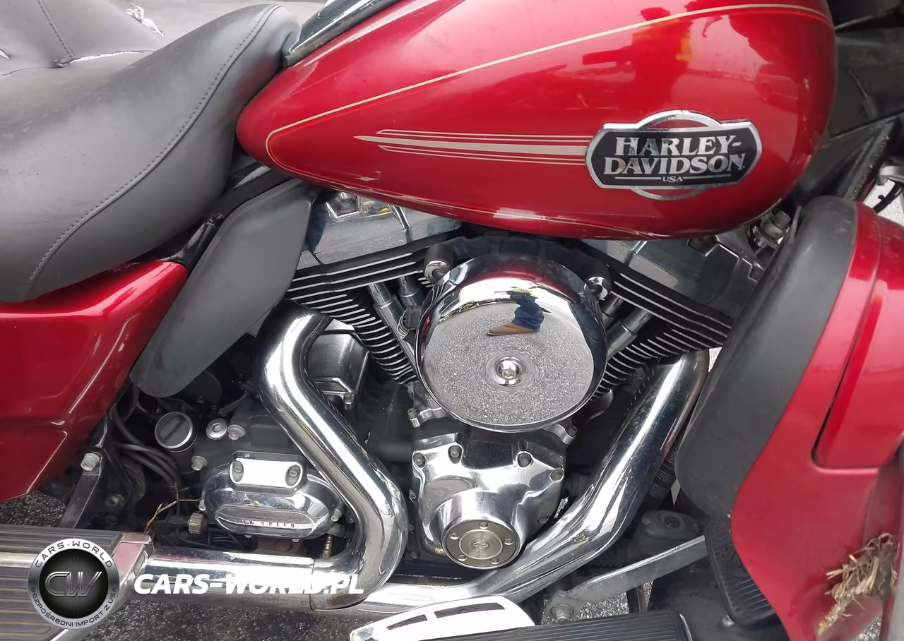 2013 Harley-Davidson Flhtcutg Tri Glide Ultra Classic VIN:1HD1MAM14DB850045 - 8