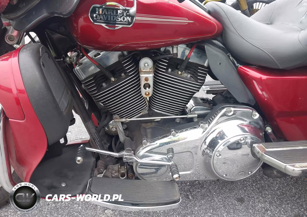 2013 Harley-Davidson Flhtcutg Tri Glide Ultra Classic VIN:1HD1MAM14DB850045 - 9