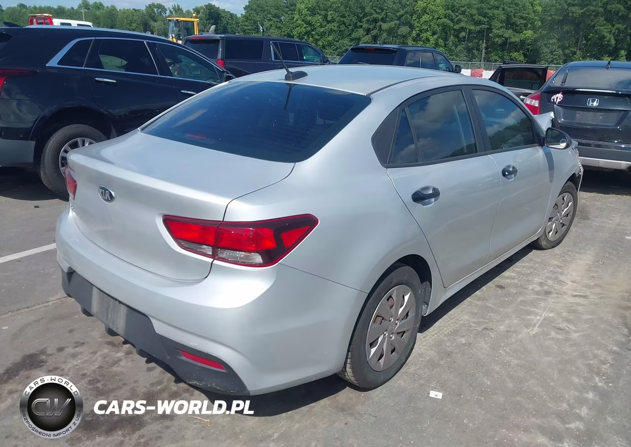 2018 Kia Rio Lx VIN:3KPA24AB4JE054805 - 4