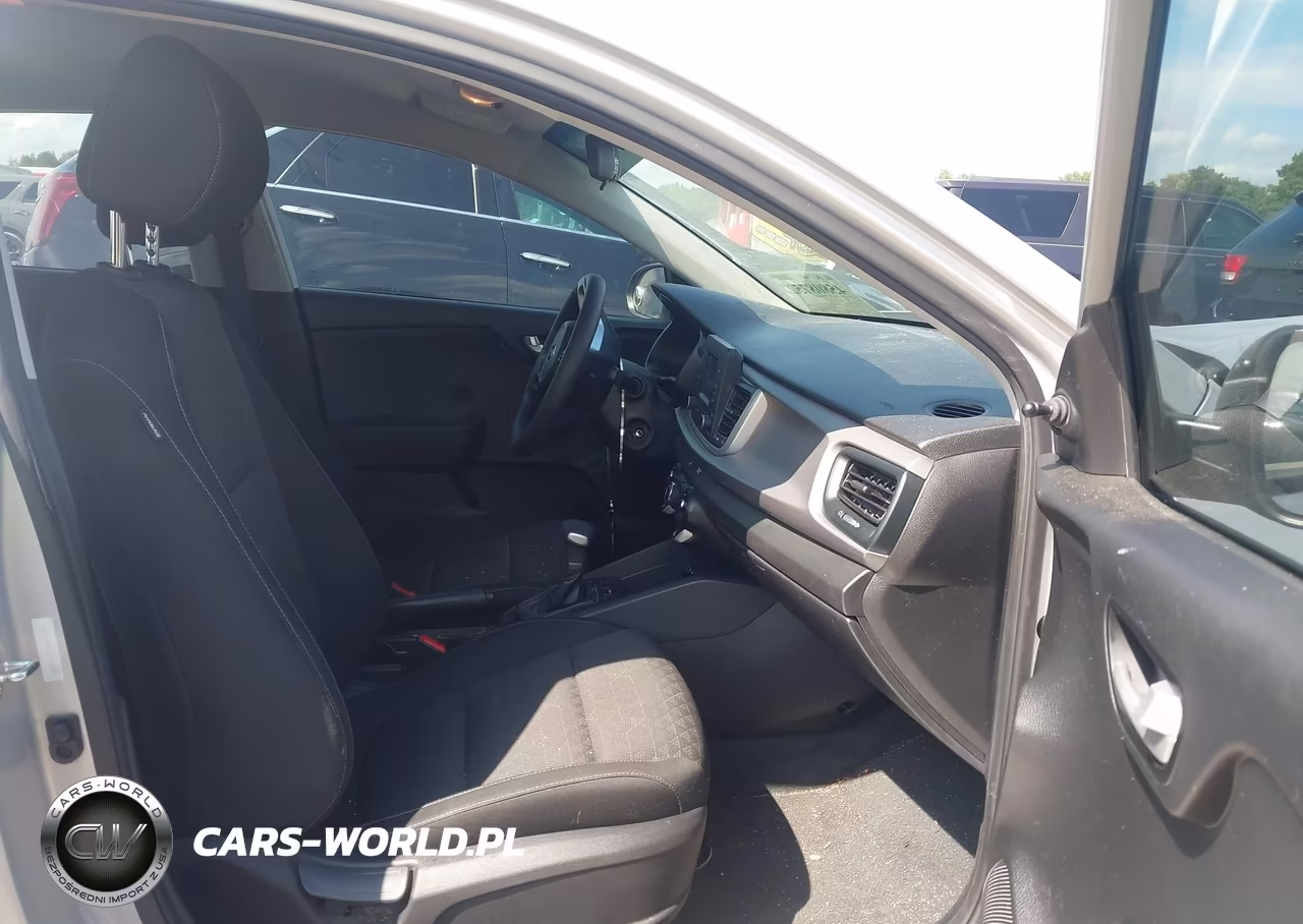 2018 Kia Rio Lx VIN:3KPA24AB4JE054805 - 5